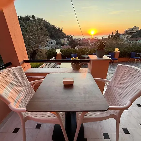 Aparthotel Travellers Elena Agios Gordios Sea View Apartments&studios